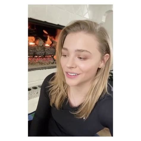 chloe live stream